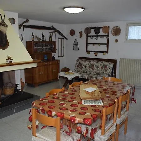 Casa Pisanu Collu Ales